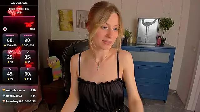 Try our streaming cams variety and talk on a personal level with our adorable girls streamers, showing off their bountiful shapes and dildos.