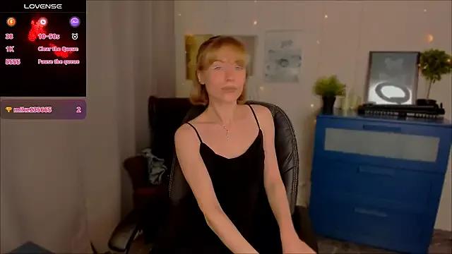 Try our streaming cams variety and talk on a personal level with our adorable girls streamers, showing off their bountiful shapes and dildos.