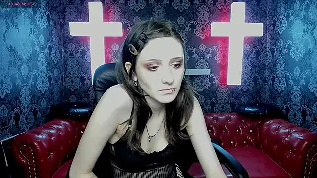MaraRosaa from StripChat is Freechat