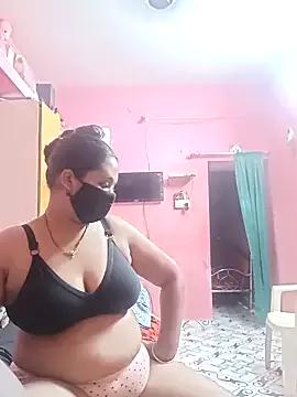 Marathicoupl123 from StripChat
