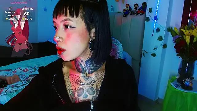 marchelinne from StripChat is Freechat