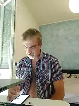 Marcolino183 from StripChat is Freechat
