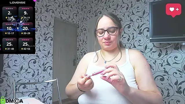 Try our streaming cams variety and talk on a personal level with our adorable girls streamers, showing off their bountiful shapes and dildos.