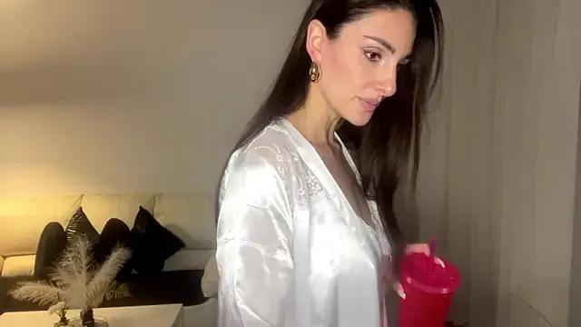 MargotDeVille from StripChat