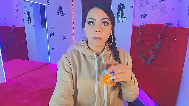 Mari_Bell1 from StripChat is Freechat