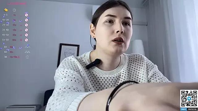 Try our streaming cams variety and talk on a personal level with our adorable girls streamers, showing off their bountiful shapes and dildos.