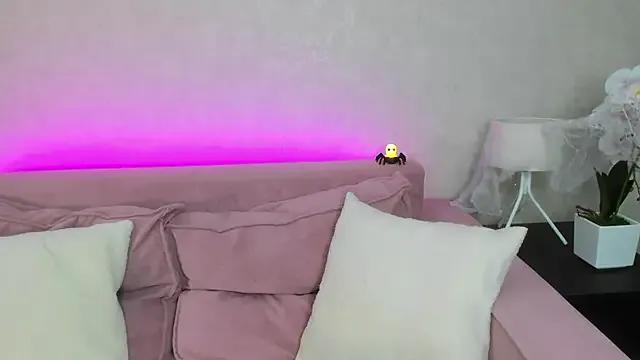 Maria_Reiiden from StripChat is Freechat