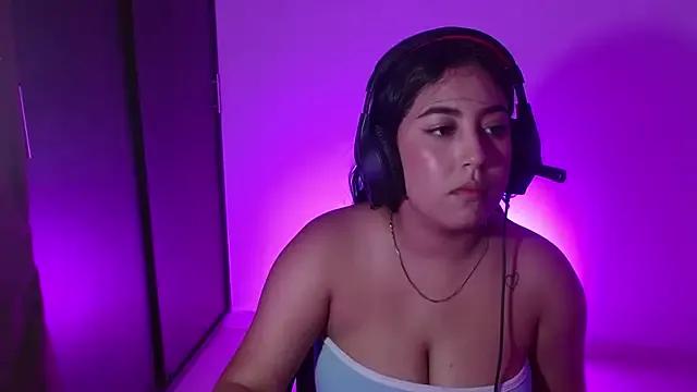 mariam_ferrer from StripChat is Freechat