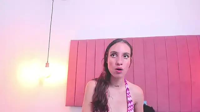 mariam_hilll from StripChat is Freechat