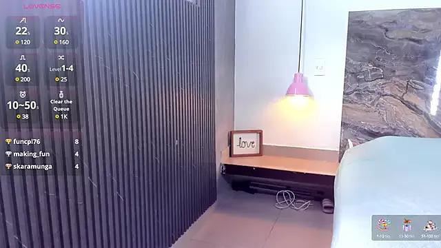 Try our streaming cams variety and talk on a personal level with our adorable girls streamers, showing off their bountiful shapes and dildos.