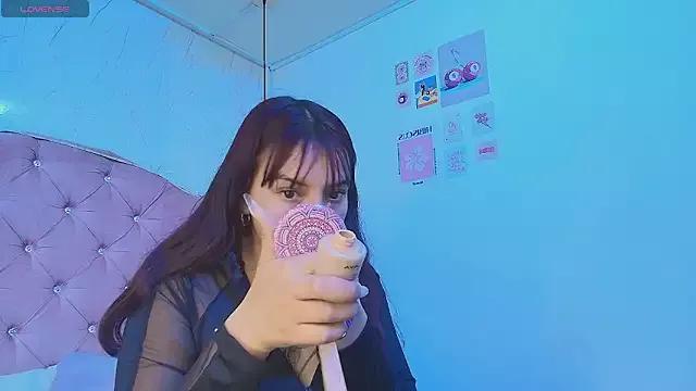 Mariam_s from StripChat