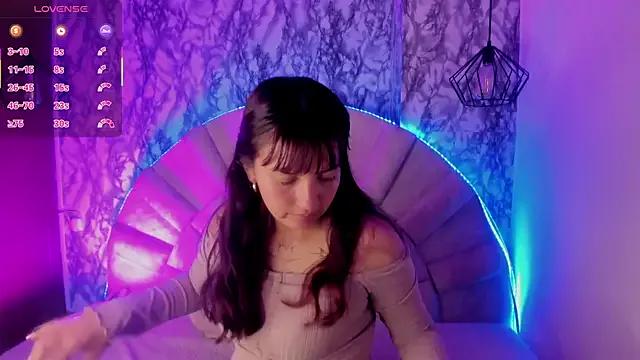 Mariam_s from StripChat is Freechat