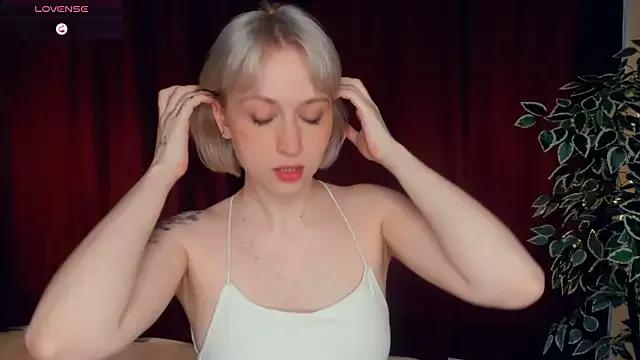 Try our streaming cams variety and talk on a personal level with our adorable girls streamers, showing off their bountiful shapes and dildos.
