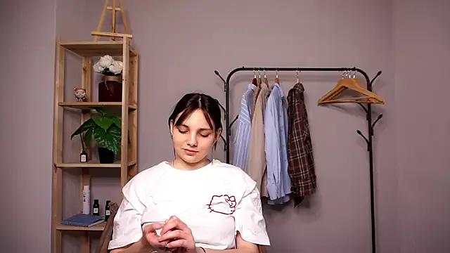 Try our streaming cams variety and talk on a personal level with our adorable girls streamers, showing off their bountiful shapes and dildos.