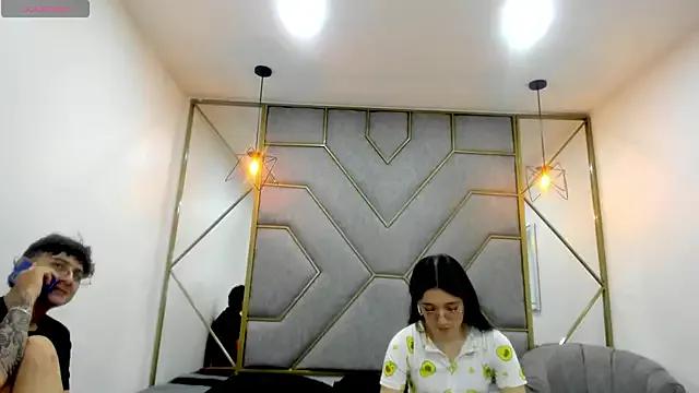 Try our streaming cams variety and talk on a personal level with our adorable girls streamers, showing off their bountiful shapes and dildos.