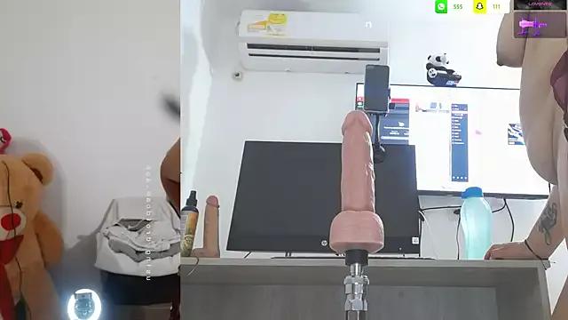 Try our streaming cams variety and talk on a personal level with our adorable girls streamers, showing off their bountiful shapes and dildos.