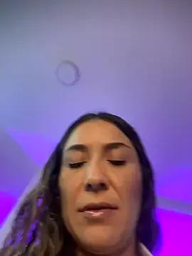 Mariana_gom from StripChat is Freechat