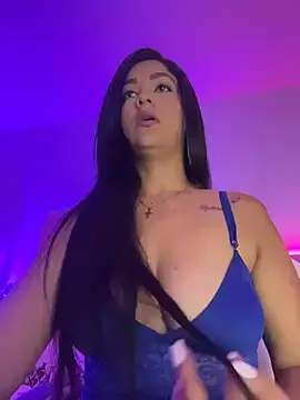 Mariana_Montes from StripChat is Freechat