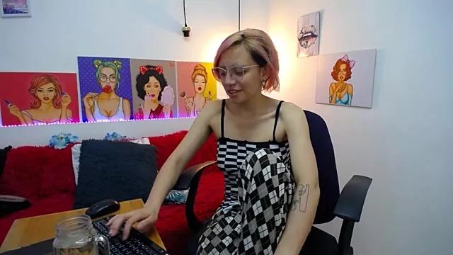 Try our streaming cams variety and talk on a personal level with our adorable girls streamers, showing off their bountiful shapes and dildos.