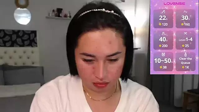 MarianSaints from StripChat is Freechat