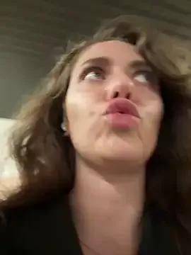 MariiD from StripChat is Freechat