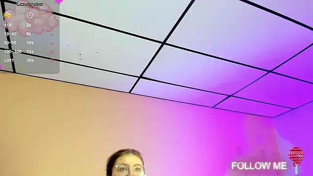 mariie_tayy from StripChat is Freechat