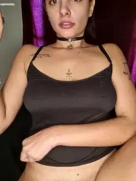 mariluxreal from StripChat is Freechat