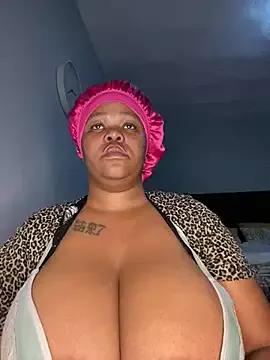 Marinda_Swangs from StripChat is Freechat