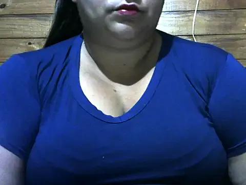 MARRENTINHA34 from StripChat is Freechat