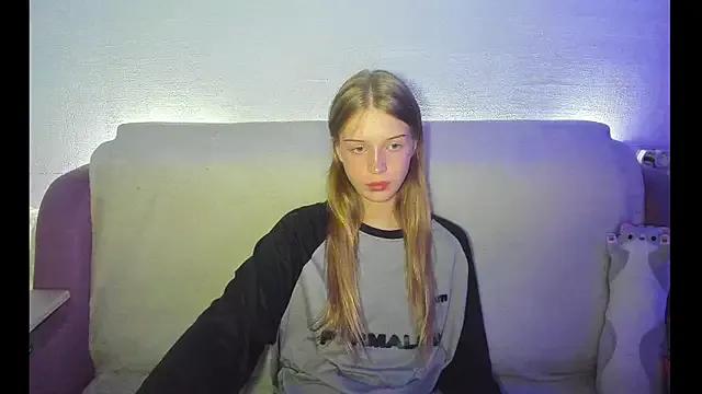 marrgrett from StripChat is Freechat