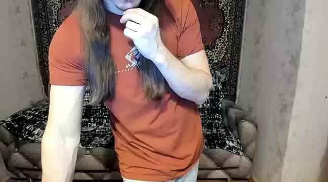 Marrymepls from StripChat
