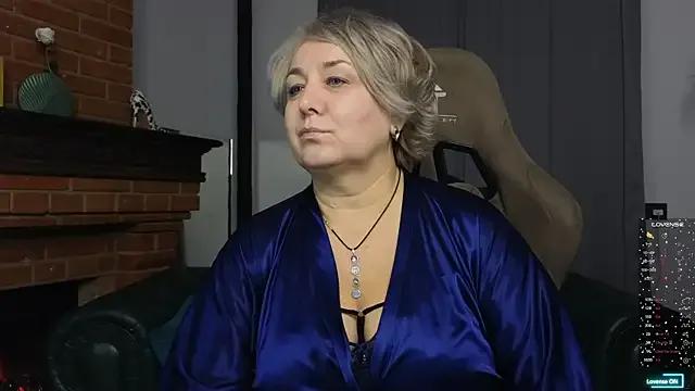 Marta_Wils from StripChat is Freechat