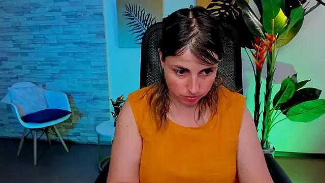 MartaEdams from StripChat is Freechat