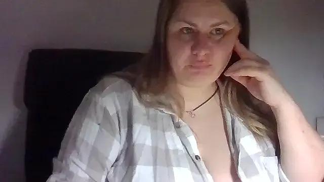 MartaXLove from StripChat is Freechat