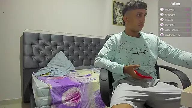 martin_elias from StripChat is Freechat