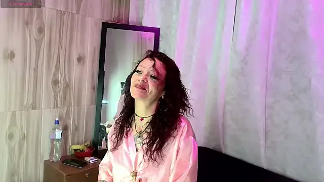 Martina_erotic from StripChat is Freechat