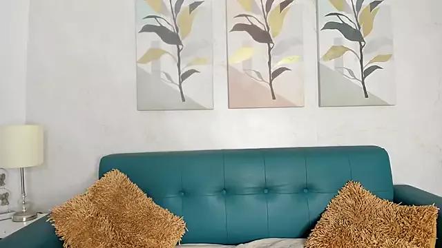 martina_lanz from StripChat is Freechat