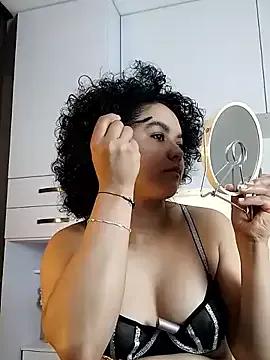 Martina_Ruis from StripChat is Freechat