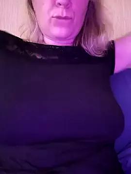 Mary888x from StripChat is Freechat