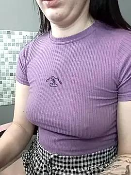 Try our streaming cams variety and talk on a personal level with our adorable girls streamers, showing off their bountiful shapes and dildos.