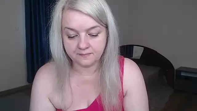 Mary_Mist from StripChat is Freechat