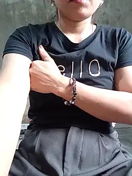 Mary_momo from StripChat is Freechat