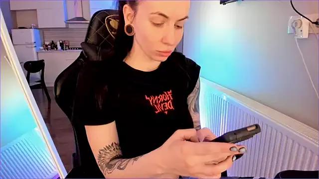 Try our streaming cams variety and talk on a personal level with our adorable girls streamers, showing off their bountiful shapes and dildos.