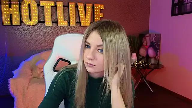 Try our streaming cams variety and talk on a personal level with our adorable girls streamers, showing off their bountiful shapes and dildos.