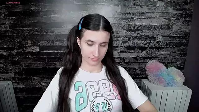 Try our streaming cams variety and talk on a personal level with our adorable girls streamers, showing off their bountiful shapes and dildos.