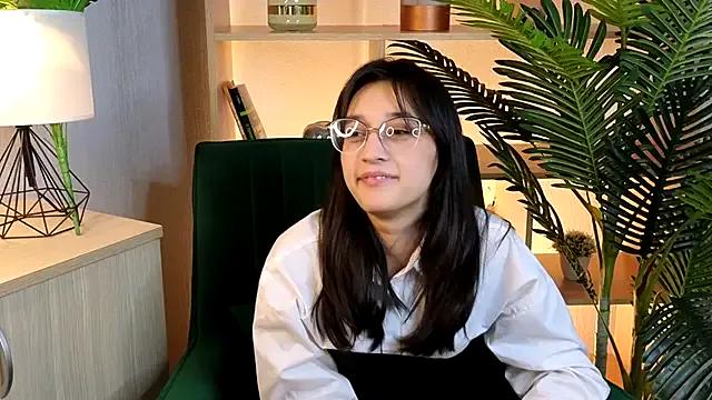 MarylinEl from StripChat is Freechat