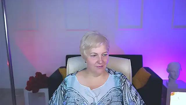 MaryMogan from StripChat is Freechat