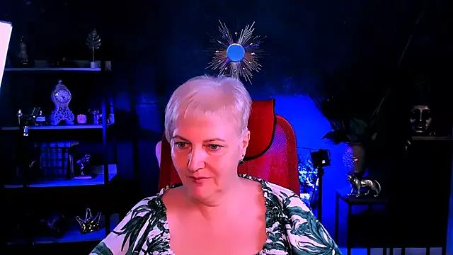 MaryMogan from StripChat is Freechat