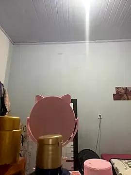 Marysouzaa from StripChat is Freechat