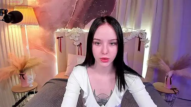 MarySparkle from StripChat is Freechat